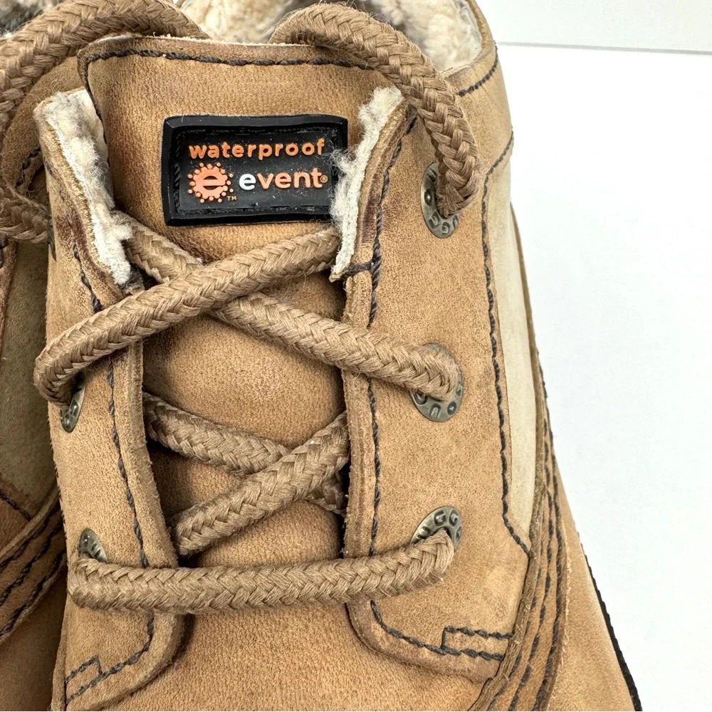 UGG Australia Boots Womens 7.5 Magpie Duck Ankle Bootie. Waterproof tan Leather